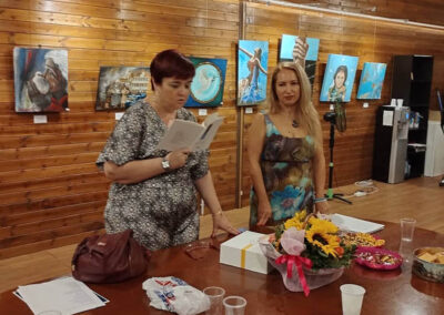 Gallery8
